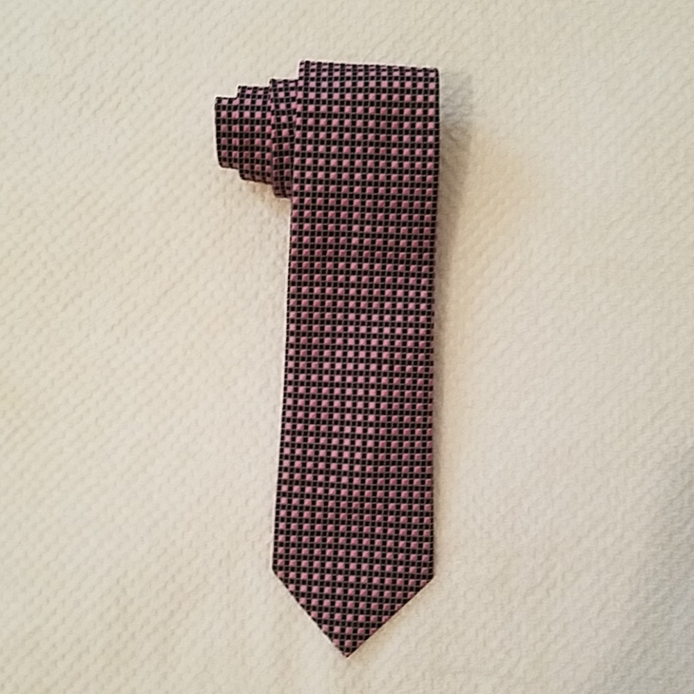 Chaps 100% Silk Tie.  Brand NWOT.
